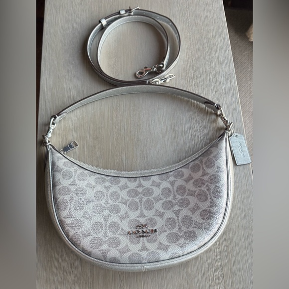 Coach Handbags - Coach “Aria” Shoulder Bag Silver Metallic w/ Adjustable Strap & Hang Tag